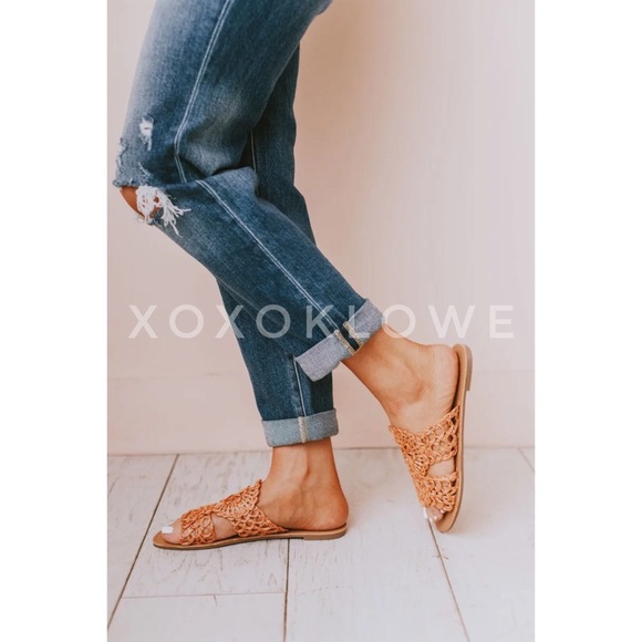 Boho Coral Crochet Raffia Slide Sandals - Picture 8 of 13